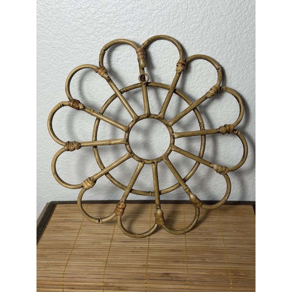 Flower Metal Rattan Style Flower Vintage Decor 60's/70s Groovy Retro MCM Mid Mod - Picture 3 of 5